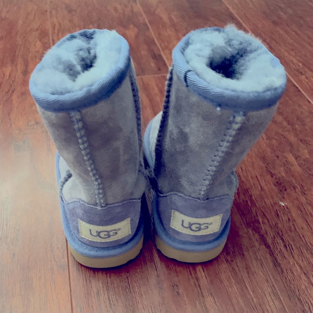 Toddler Ugg Boots (Size 7)
